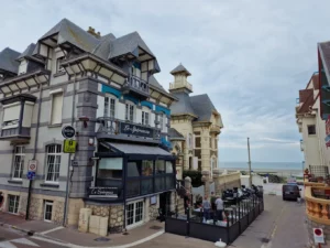 Loft 8 personnes à Wimille – Location près de Nausicaá et plages 14 Hôtel Restaurant Le Spéranza